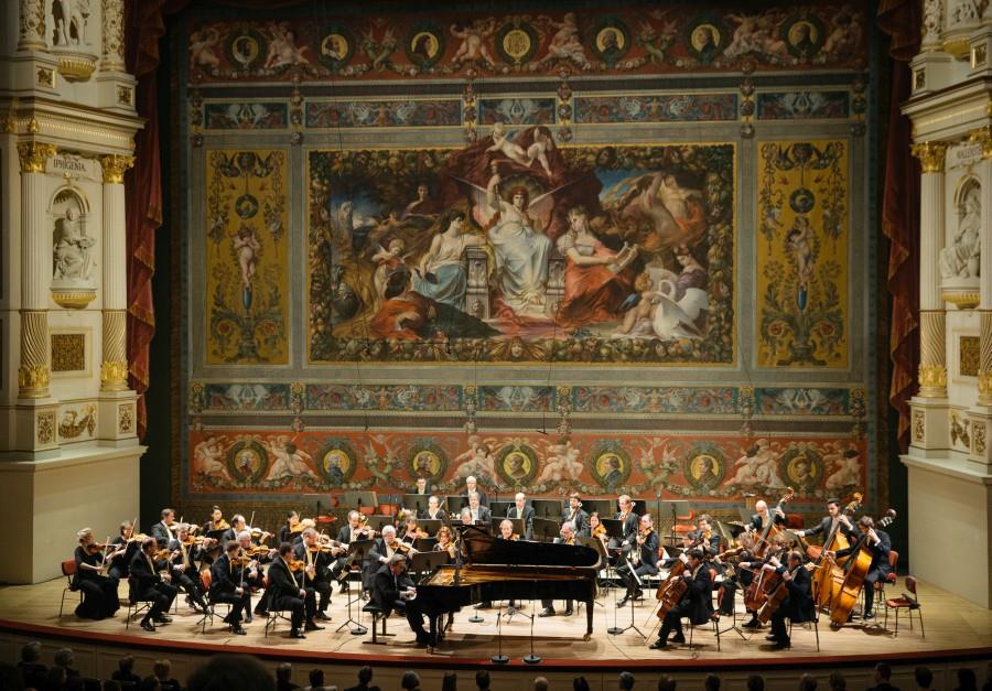 5. Sinfoniekonzert in der Semperoper Dresden
